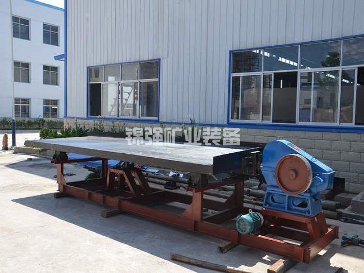 越南开采砂金矿